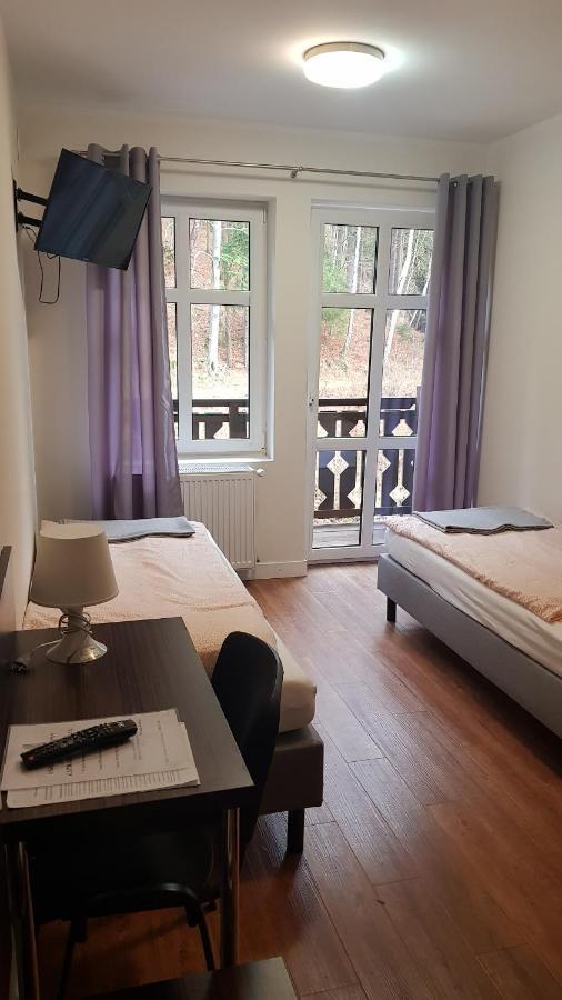 Sloneczna Hotel Miedzygorze Exterior foto